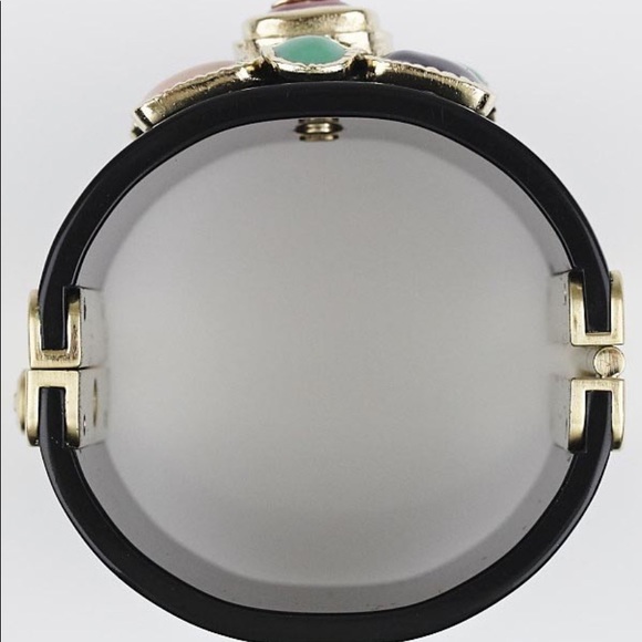 SOLD- CHANEL Rare Multicolor Stone CC Logo - Picture 9 of 10